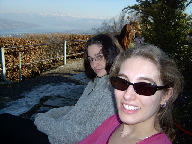 Kalea and Emily at Ütliberg